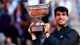 Алькарас выше «Большой тройки». В 21 год собрал «Шлемы» на всех покрытиях