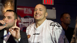 Серроне вспомнил вечеринку в баре с Сен-Пьером: «К нему клеились красотки, а он снял самую страшную»