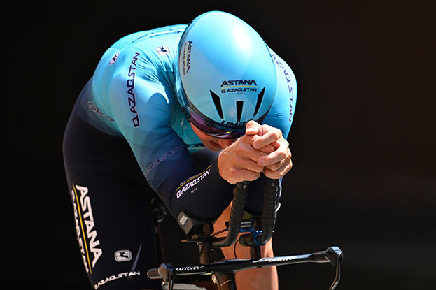 Глеб Сырица. Велогонщик Глеб Сырица.