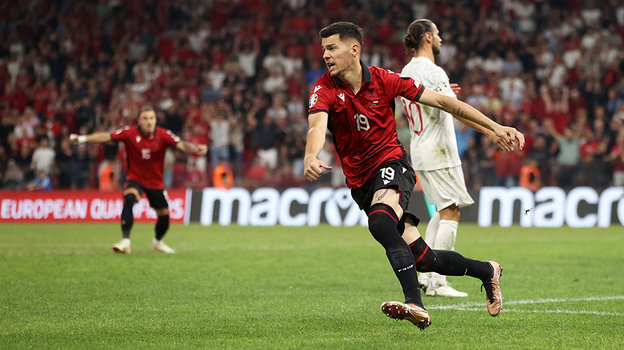 Мирлинд Даку.