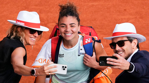 Жасмин Паолини. Теннисистка Жасмин Паолини.