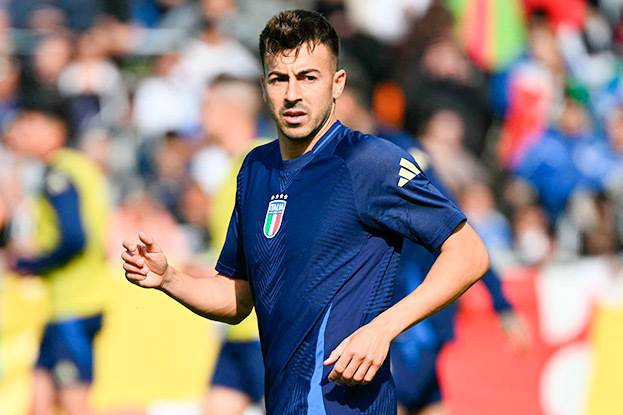 Стефан Эль-Шаарави. Футболист сборной Италии Стефан Эль-Шаарави.