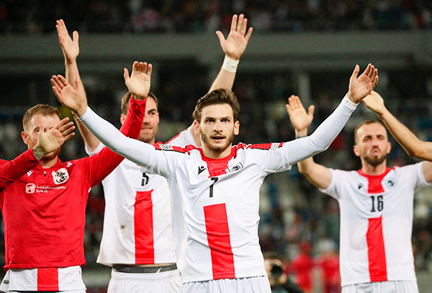 Хвича Кварацхелия. Футболист сборной Грузии Хвича Кварацхелия.