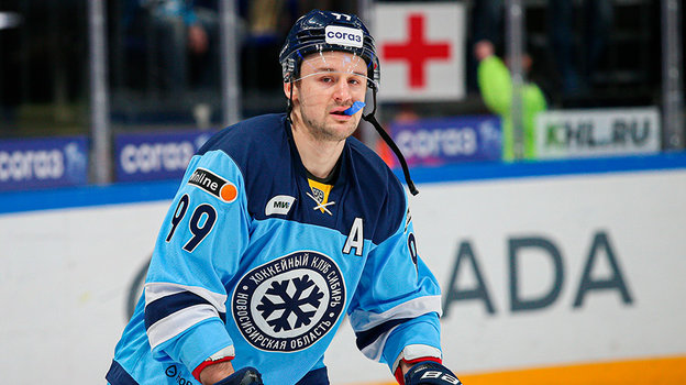 Никита Шашков. Хоккеист «Сибири» Никита Шашков.