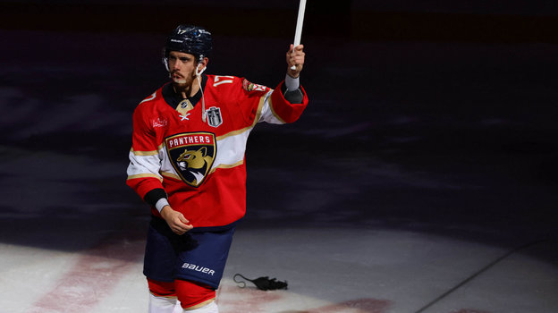 Эван Родригес.