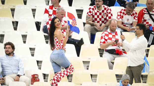 Ивана Кнолль на трибуне во время матча сборной Хорватии на ЧМ-2022.