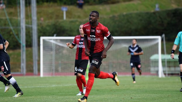 Маркус Тюрам в ФК «Генгам». 2017 год.