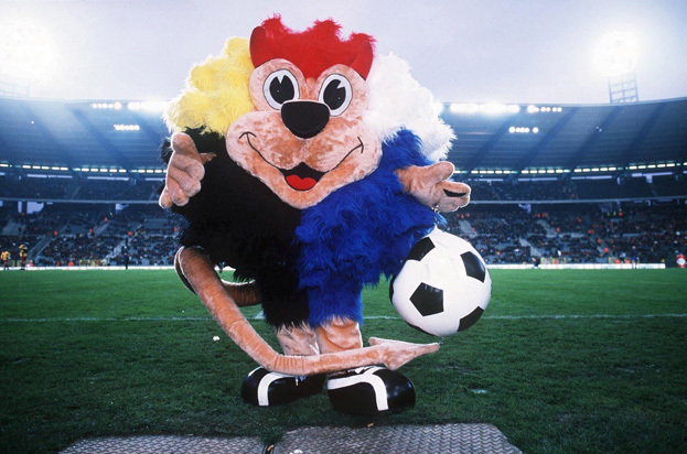 Талисман Евро-2000 Бенилакки. Талисман Евро-2000 Бенилакки