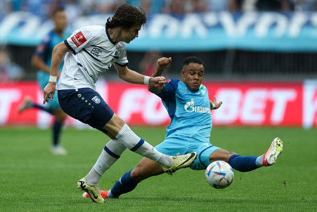 Данила Козлов и Педро. Футболисты Данила Козлов и Педро