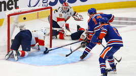 «Эдмонтон» жив, а Макдэвид побил нереальный рекорд Гретцки! «Флорида» дала растерзать Бобровского — его даже пришлось заменить