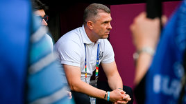 Главный тренер сборной Украины Сергей Ребров.