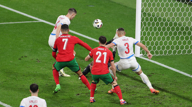 Автогол Робина Гранача.