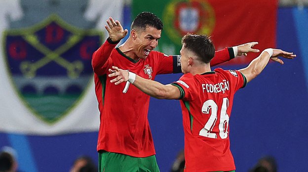 Криштиану Роналду и Франсишку Консейсау.