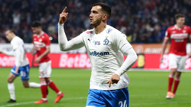 Луис Чавес. Футболист Луис Чавес