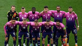 «Представьте, если бы в сборной были только белые игроки». Немецкие политики возмущены постом коллеги