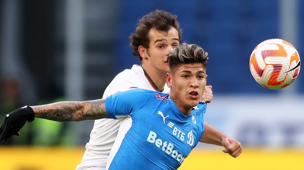 Артем Карпукас («Локомотив») и Хорхе Карраскаль («Динамо»).