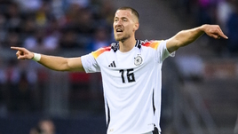 Черчесов звал его в сборную России, а теперь он переходит в «Боруссию» и может выиграть Евро. Кто такой Вальдемар Антон