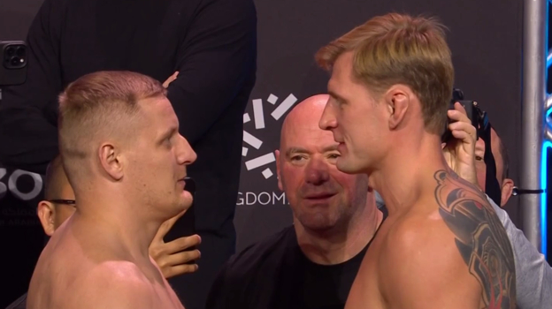 Сергей Павлович (слева) и Александр Волков. Бойцы UFC Сергей Павлович и Александр Волков.