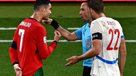 Евро-2024: судьи плюют на правила игры. Это точно лучшие рефери континента?