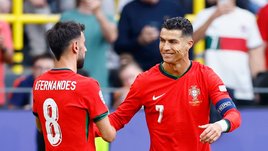 Кто сказал, что Роналду — эгоист? Отдал пас на пустые ворота и установил три рекорда Евро