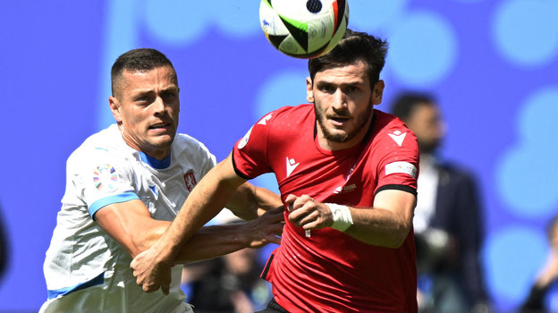 Хвича Кварацхелия в матче против Чехии.