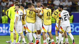 Германия спаслась в концовке и удержала первую строчку в группе. Но об эйфории можно забыть