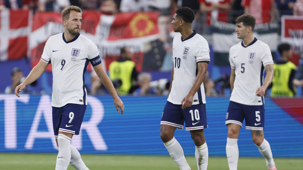 Харри Кейн, Джуд Беллингем и Джон Стоунз (сборная Англии).