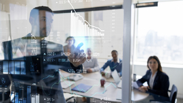 Мужчина на деловой встрече