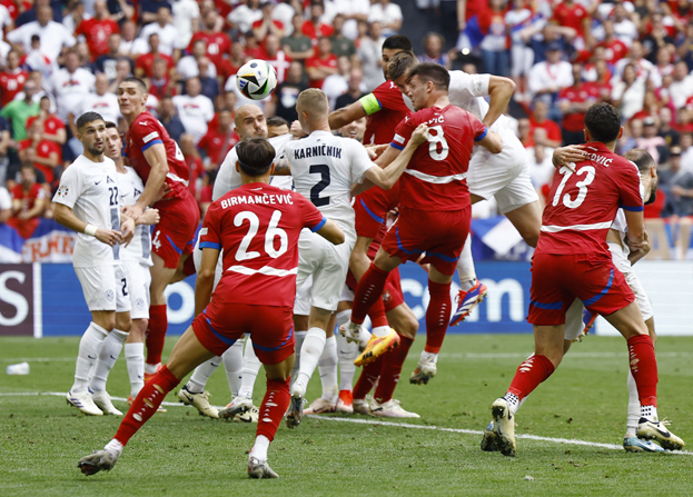 Гол Луки Йовича в матче Словения - Сербия. Гол Луки Йовича в матче Евро-2024 Словения - Сербия