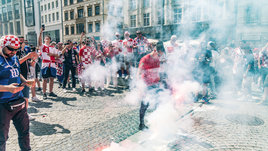 Боснийцы и хорваты напали на итальянских болельщиков на Евро. Двое оказались в больнице