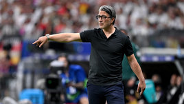 Италия с трудом пробилась в плей-офф Евро. Дерзкая Швейцария Якина может закончить путь действующих чемпионов на турнире