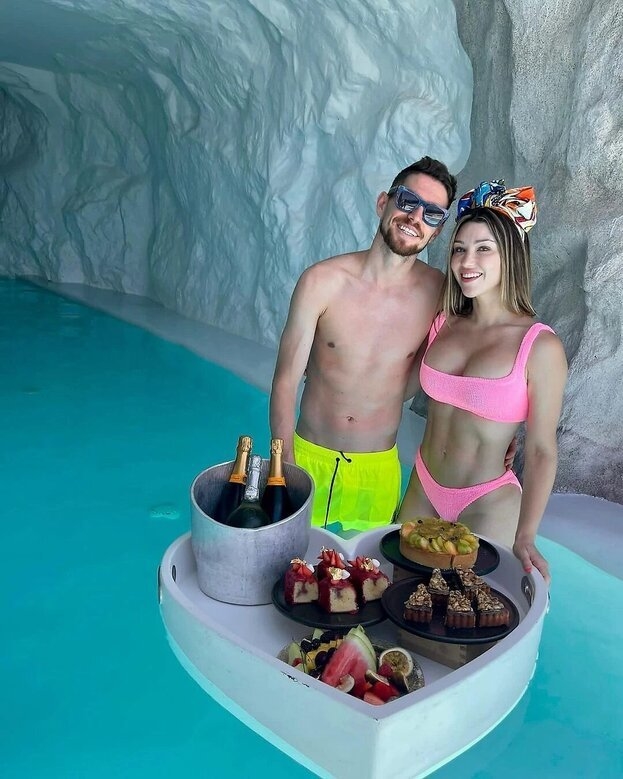 Жоржиньо и Кэтрин Хардинг .