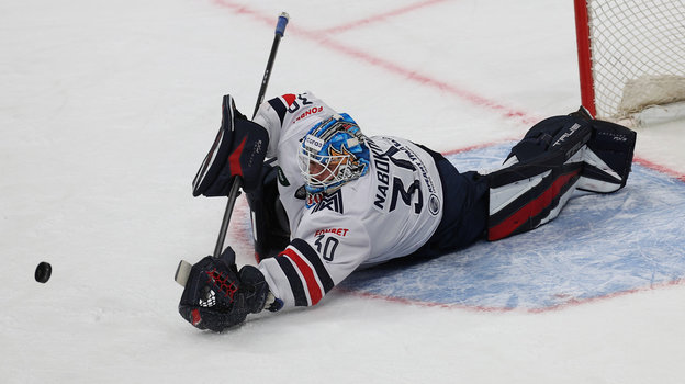 Илья Набоков. Хоккеист «Металлурга» Илья Набоков