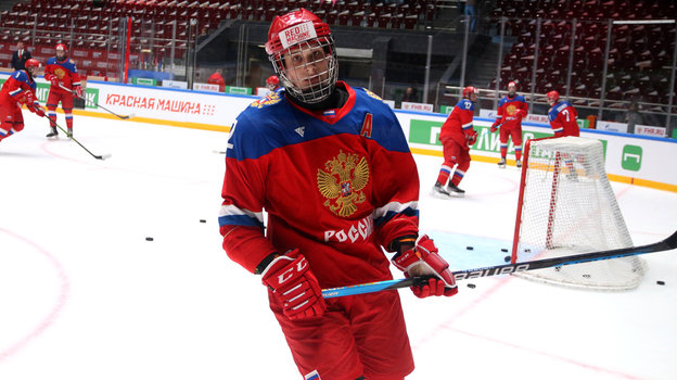 Тимур Кол. Хоккеист Тимур Кол