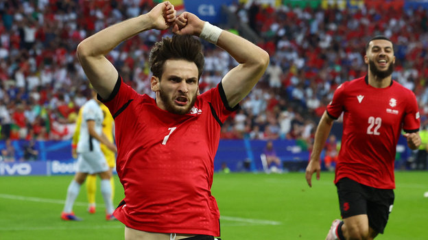 Хвича Кварацхелия. Футболист сборной Грузии Хвича Кварацхелия