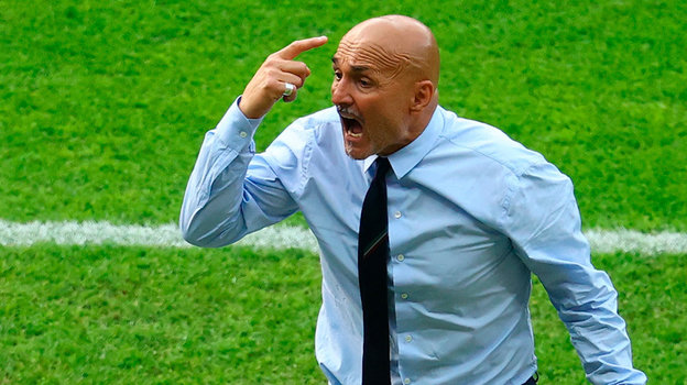 Лучано Спаллетти. Главный тренер сборной Италии Лучано Спаллетти.