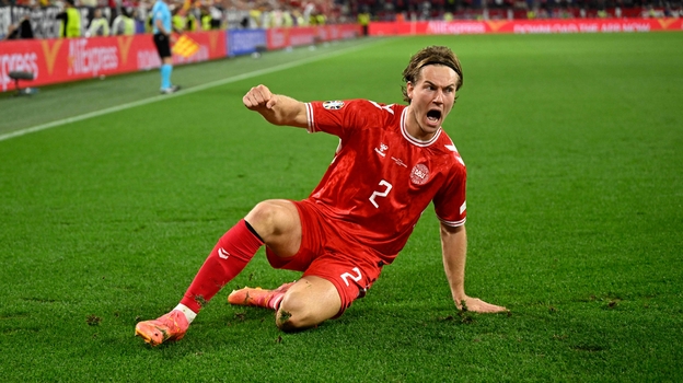 Германия — Дания. Гол Йоахима Андерсена был отменан из-за офсайда.