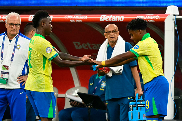 Винисиус и Эндрик.