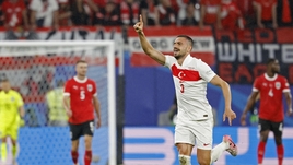 Сенсация: Турция — в четвертьфинале Евро! Рангник с Австрией сошел