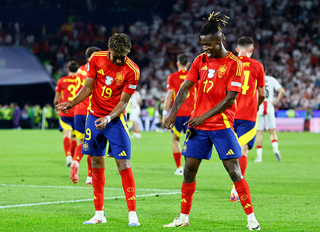 Ламин Ямаль и Нико Уильямс.