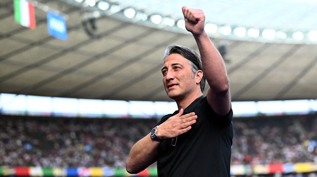 Мурат Якин.