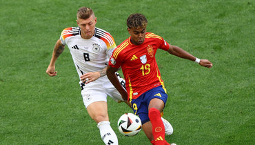 Тони Кроос (Германия) и Ламин Ямаль (Испания).