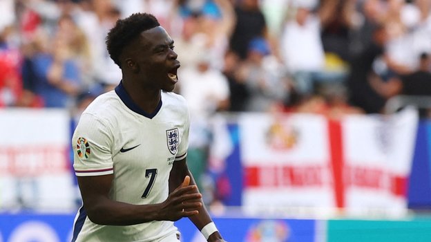 Букайо Сака.