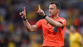 Футбольный арбитр Феликс Цвайер