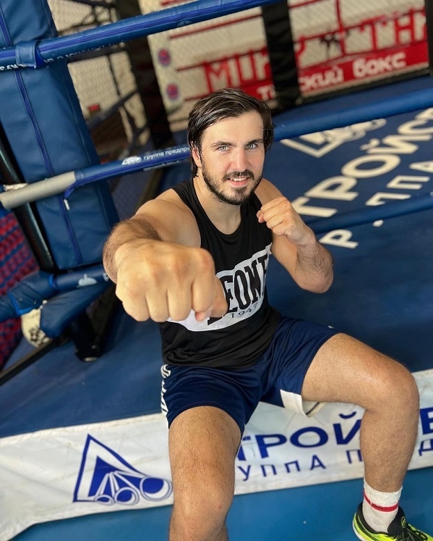 Артем Вахитов. Артем Вахитов