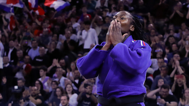 Кларисса Агбеньену. Дзюдоистка Кларисса Агбеньену.