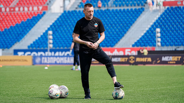 Андрей Тихонов.