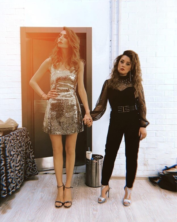 Екатерина Варнава и Мария Кравченко.