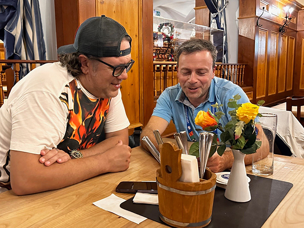 Николай Угодник и Игорь Рабинер.