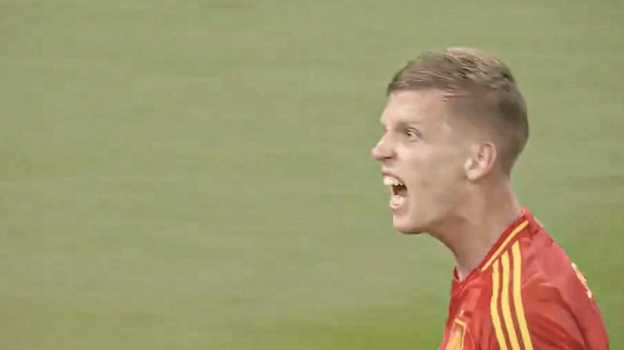 Реакция Дани Ольмо на сейв в матче с Англией в финале Евро-2024.